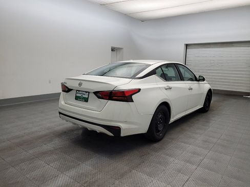 Used 2019 Nissan Altima 2.5 S FWD image 9