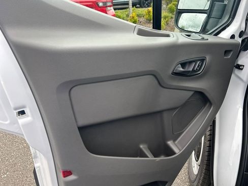 New 2025 Ford Transit 250 Low Roof image 13