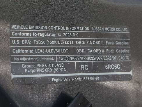 Used 2023 Nissan Rogue S FWD image 32