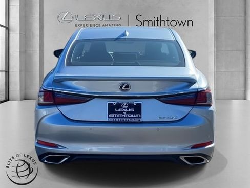 Certified 2023 Lexus ES 350 w/ Premium Package image 7