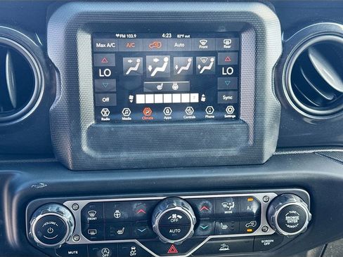 Used 2023 Jeep Wrangler Sport image 16