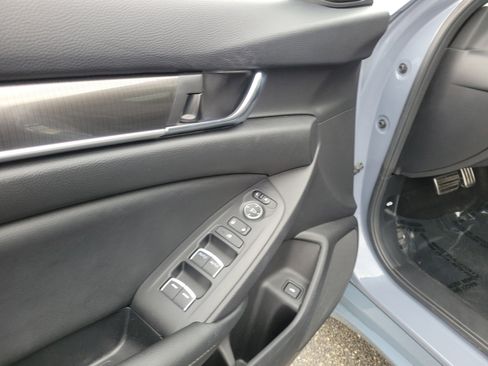 Used 2021 Honda Accord Sport image 18