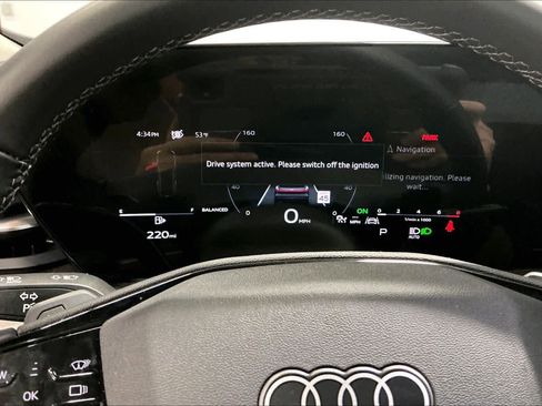 Used 2025 Audi Q5 Premium Plus w/ Premium Plus image 22