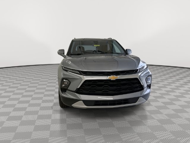 Certified 2025 Chevrolet Blazer LT w/ Convenience Package FWD image 4