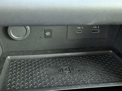 Used 2025 Nissan Pathfinder Platinum w/ Cargo Package AWD/4WD image 24