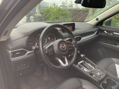 Used 2019 MAZDA CX-5 Touring image 10