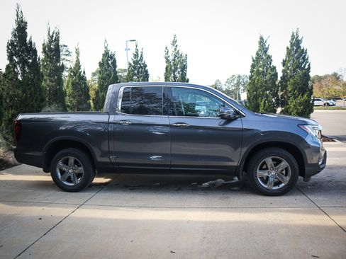 Used 2023 Honda Ridgeline RTL-E image 11