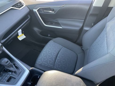 New 2025 Toyota RAV4 XLE image 21