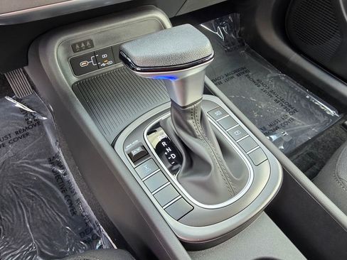 New 2026 Hyundai Kona SE image 19