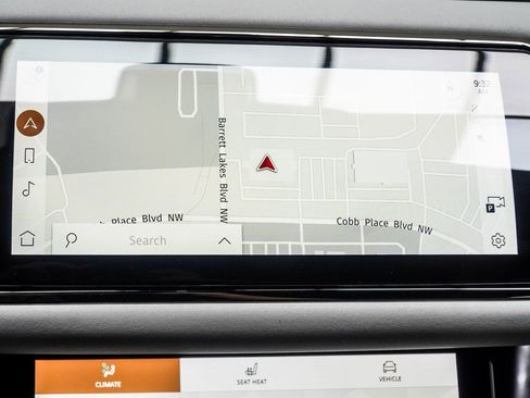 Used 2022 Land Rover Range Rover Evoque R-Dynamic SE image 22