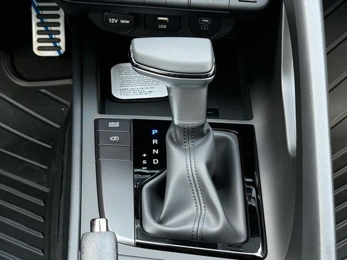 New 2026 Hyundai Elantra SEL Sport FWD image 23