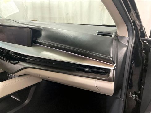 Used 2025 Nissan Murano SL w/ Cargo Package image 13