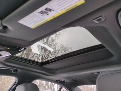 New 2026 BMW 530i xDrive xDrive w/ M Sport Package image 19