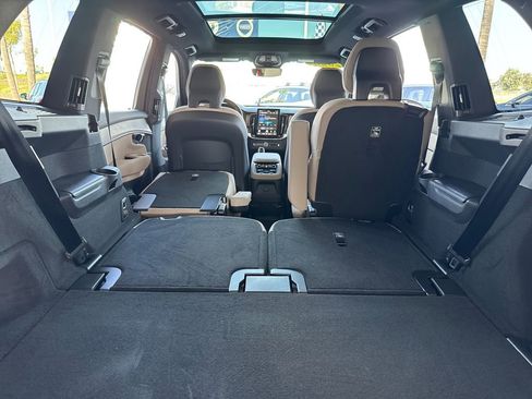New 2026 Volvo XC90 T8 Plus image 15