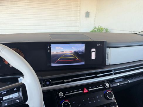 Used 2025 Hyundai Santa Fe SEL image 25