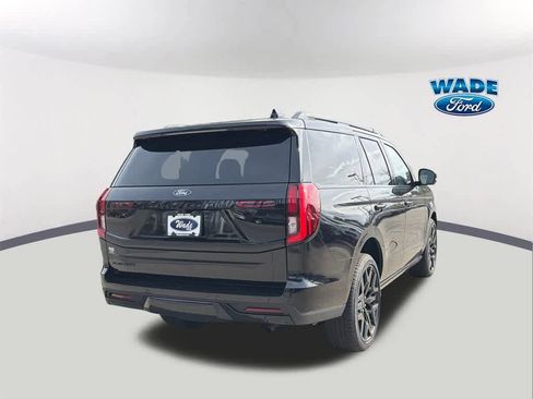 New 2026 Ford Expedition Platinum w/ Stealth Performance Package image 5