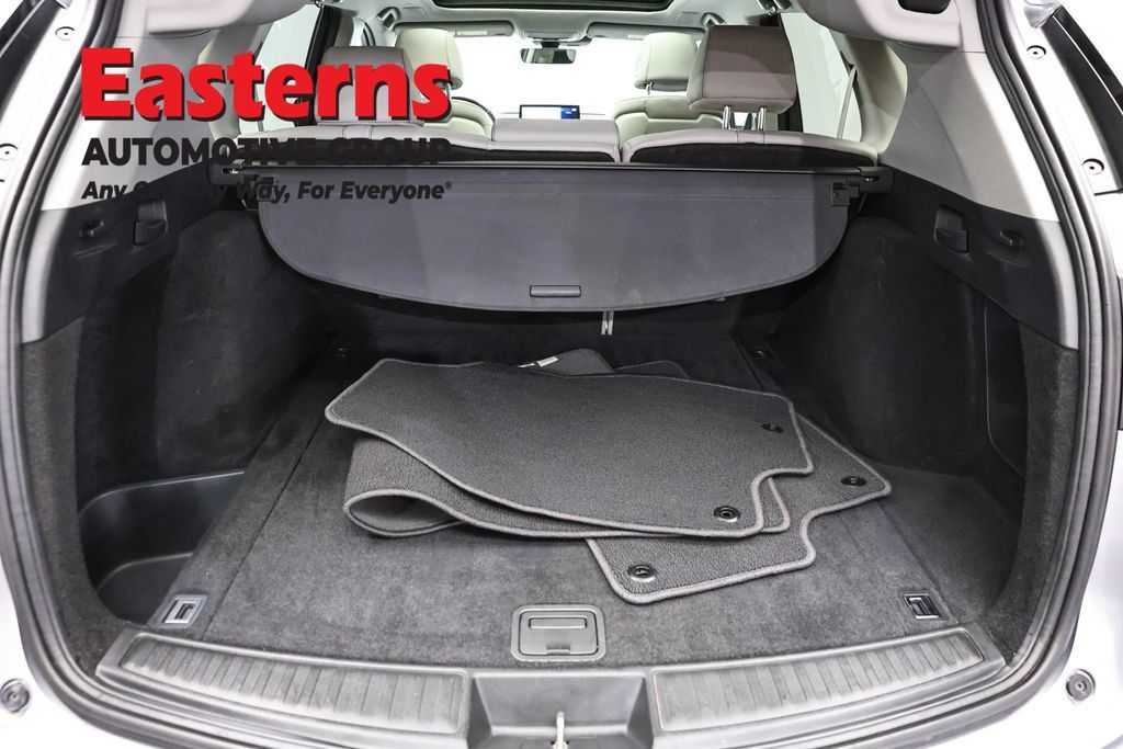 Used 2019 Acura RDX w/ Technology Package AWD/4WD image 11