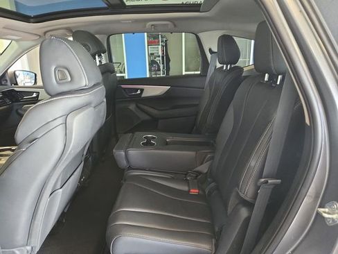 Used 2024 Acura MDX SH-AWD w/ Technology Package image 23