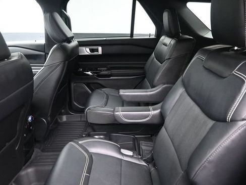 Used 2021 Ford Explorer ST w/ Equipment Group 401A AWD/4WD image 18