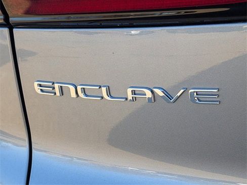 New 2026 Buick Enclave Preferred image 7