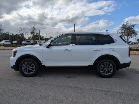 New 2025 Kia Telluride LX image 8