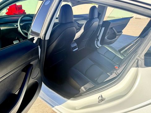 Used 2021 Tesla Model 3 Performance AWD/4WD image 28