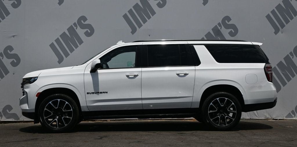 Used 2021 Chevrolet Suburban RST RWD image 5