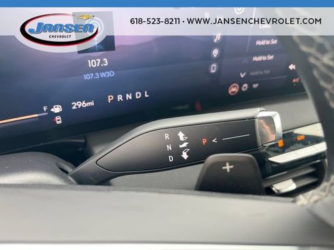 Used 2025 Buick Enclave Preferred FWD image 15