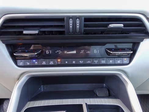 Used 2024 MAZDA CX-90 Plug-In Hybrid w/ Premium Plus AWD/4WD image 23