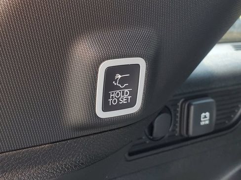 New 2025 Jeep Grand Cherokee Limited AWD/4WD image 10
