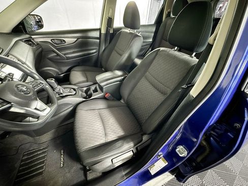 Used 2019 Nissan Rogue S AWD/4WD image 16