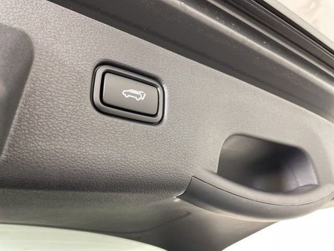 New 2026 Kia Sportage EX w/ EX Panorama Roof Package image 40