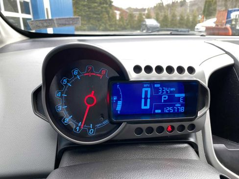 Used 2014 Chevrolet Sonic LTZ image 16