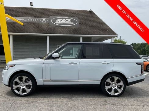 Used 2017 Land Rover Range Rover Supercharged image 4