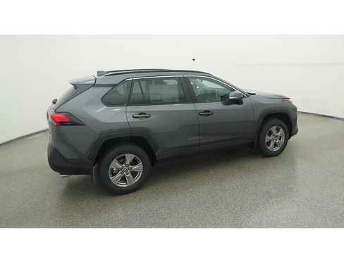 Used 2024 Toyota RAV4 XLE w/ Convenience Package FWD image 13