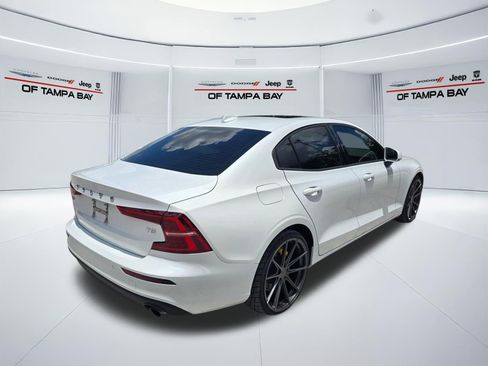 Used 2020 Volvo S60 T5 Momentum FWD image 6