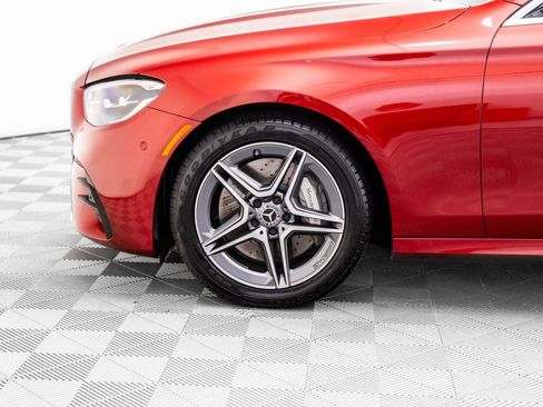 Used 2023 Mercedes-Benz E 350 4MATIC Sedan image 32