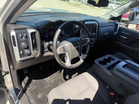 Used 2014 GMC Sierra 1500 SLE w/ SLE Value Package AWD/4WD image 17