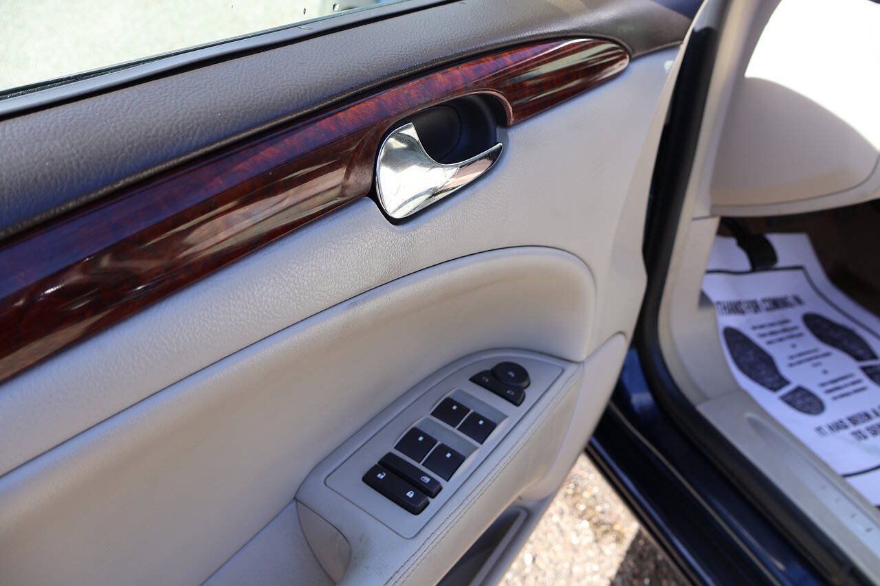Used 2007 Buick Lucerne CX FWD image 17