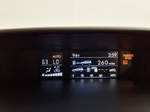 Used 2017 Subaru Forester 2.5i Touring image 22