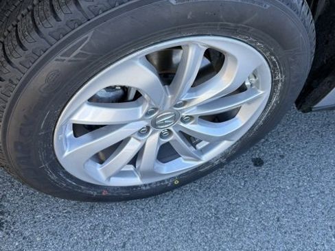 Certified 2017 Acura RDX w/ Technology Package image 12