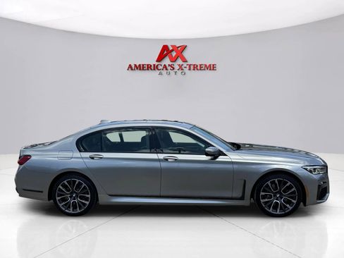 Used 2022 BMW 740i xDrive w/ M Sport Package AWD/4WD image 7