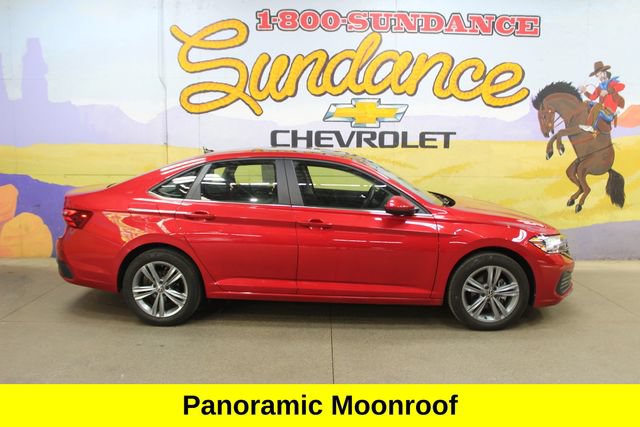 Used 2023 Volkswagen Jetta SE w/ Panoramic Sunroof Package FWD image 1