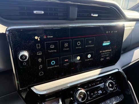 Used 2023 GMC Sierra 1500 AT4X image 31