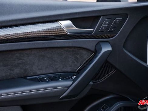 Used 2020 Audi SQ5 Premium Plus w/ Premium Plus Package image 62