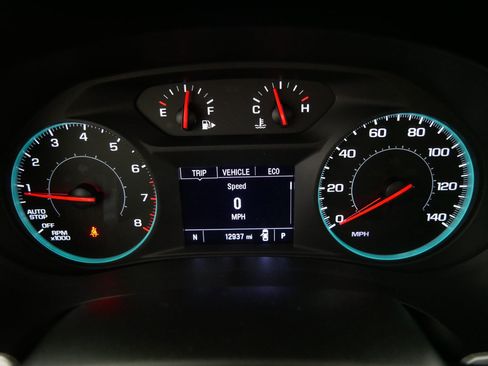 Used 2022 Chevrolet Malibu LT FWD image 21