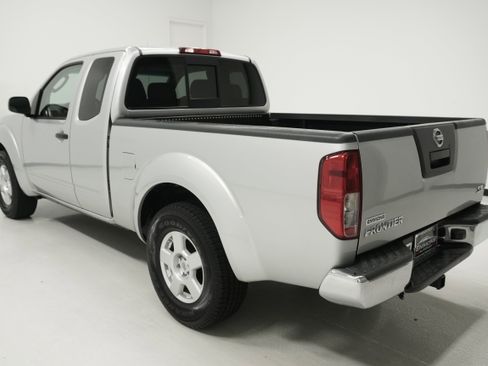 Used 2006 Nissan Frontier SE w/ (P01) Power Pkg image 5