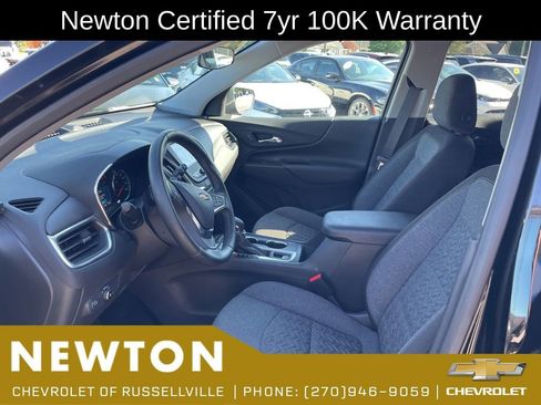 Used 2024 Chevrolet Equinox LT w/ LPO, Floor Liner Package FWD image 4