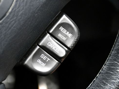 Used 2005 Honda S2000 image 21