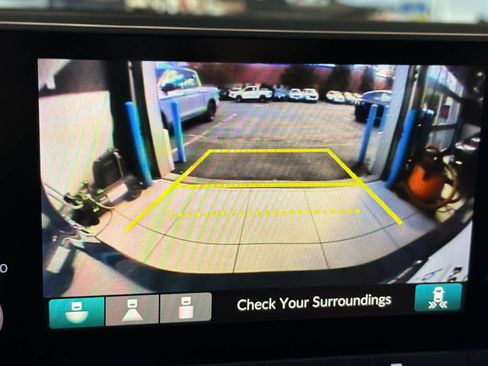 Used 2025 Honda HR-V Sport image 21